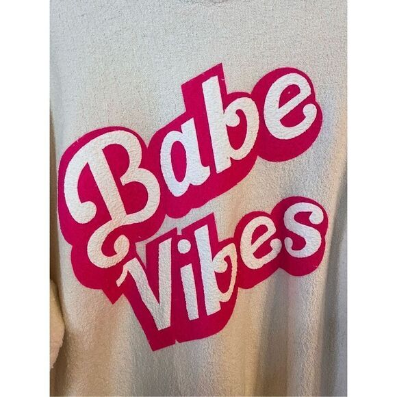 Babe Vibes Barbie Oversized Sweatshirt / Sweater Size XL nwt (3604) Read - Picture 3 of 9